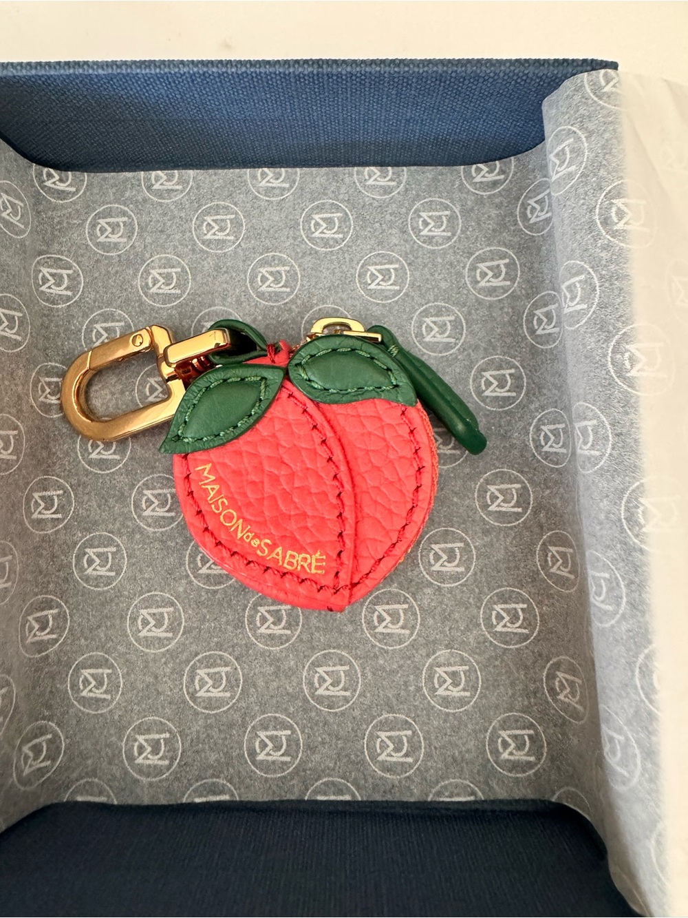 Maison de Sabre peach charm